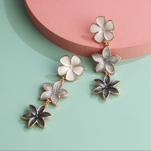 Beautiful 3 tier Flower